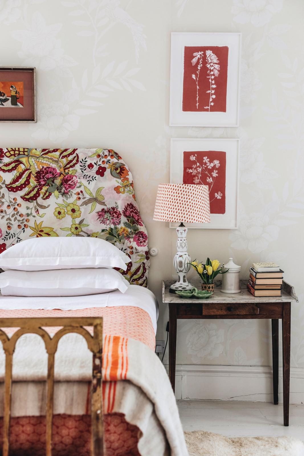 Cath Kidston Cotswold home bedroom
