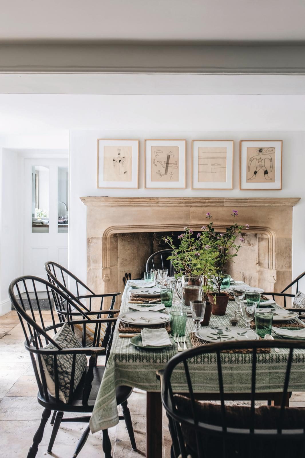 Cath Kidston Cotswold home dining table