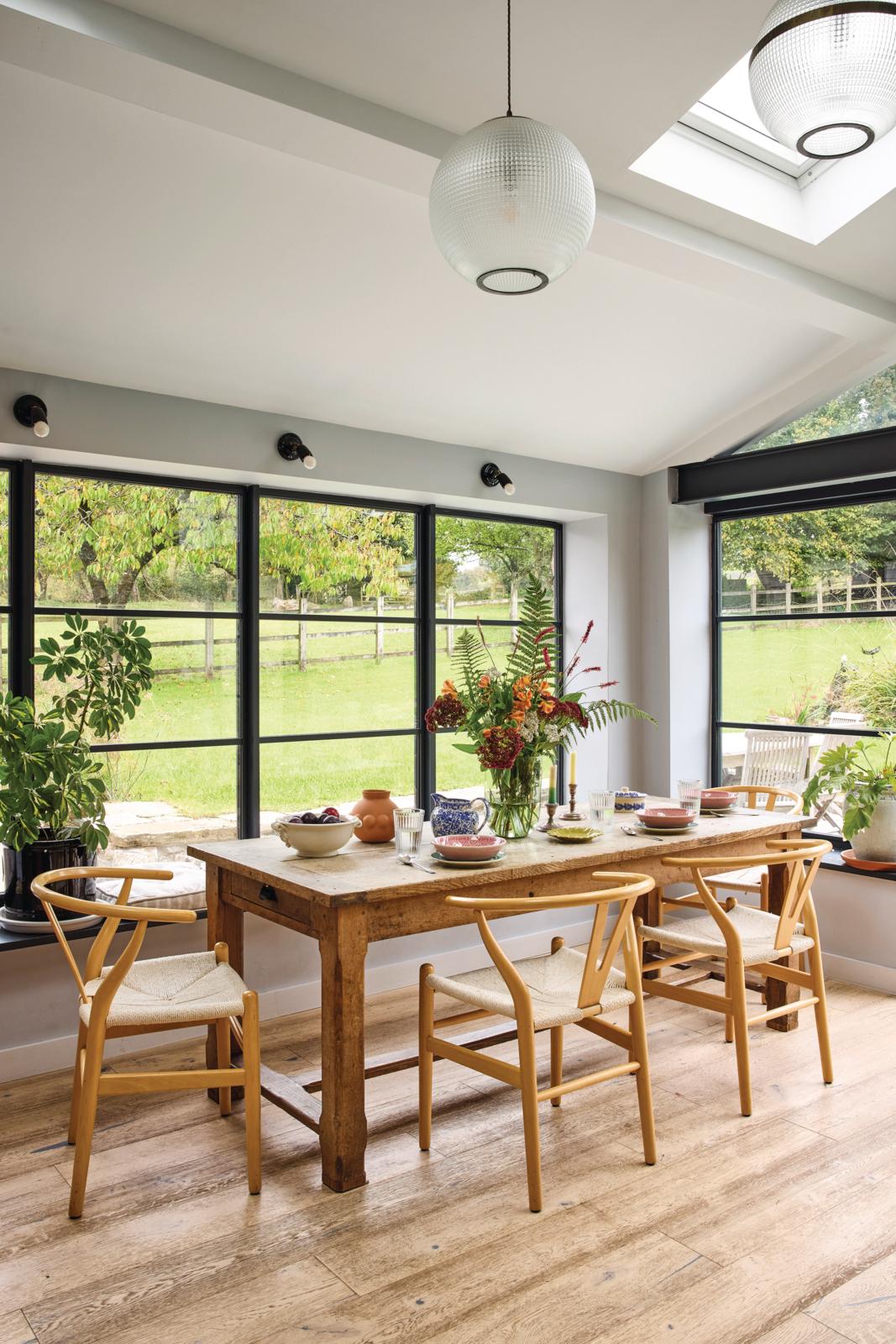 Somerset farmhouse dining room