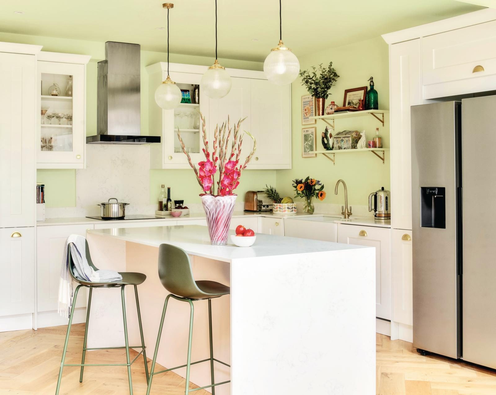 Character to a new kitchen after