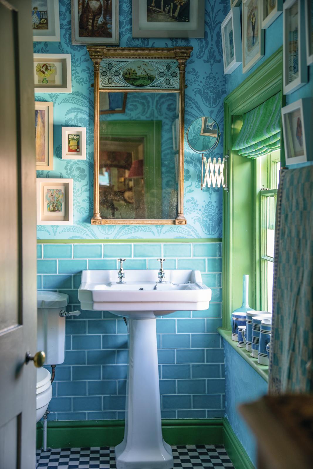 Jenny Cook Suffolk Georgian house bathroom sink