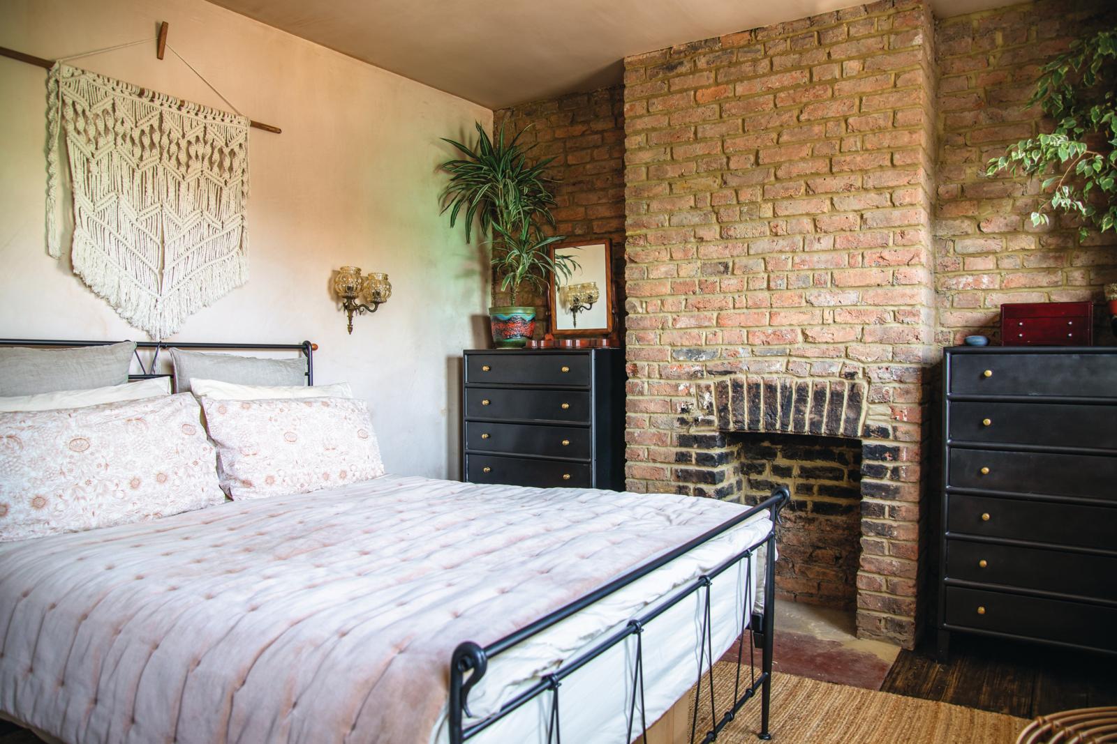 Transformation of the main bedroom